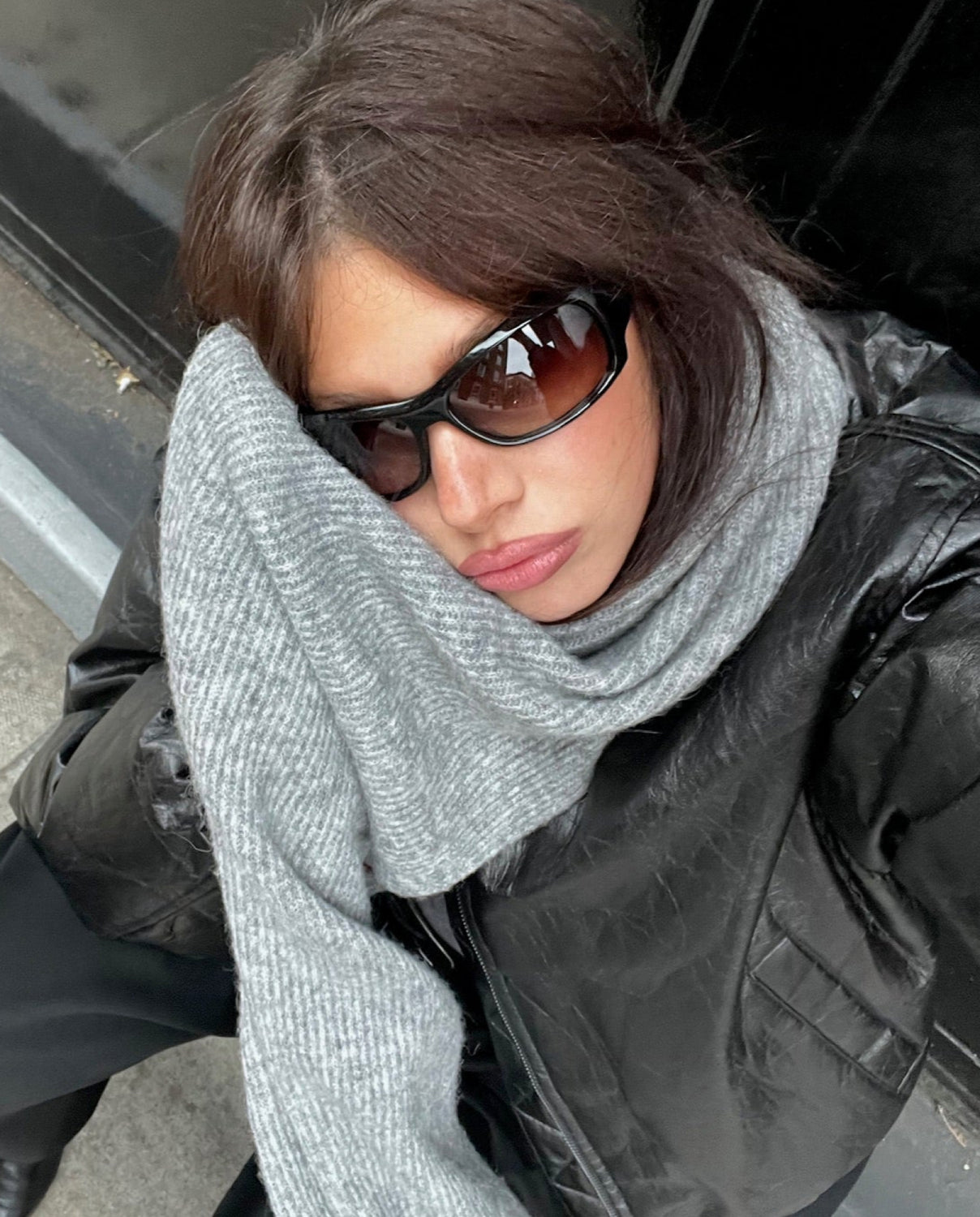 GUMI ONE - Black / Brown