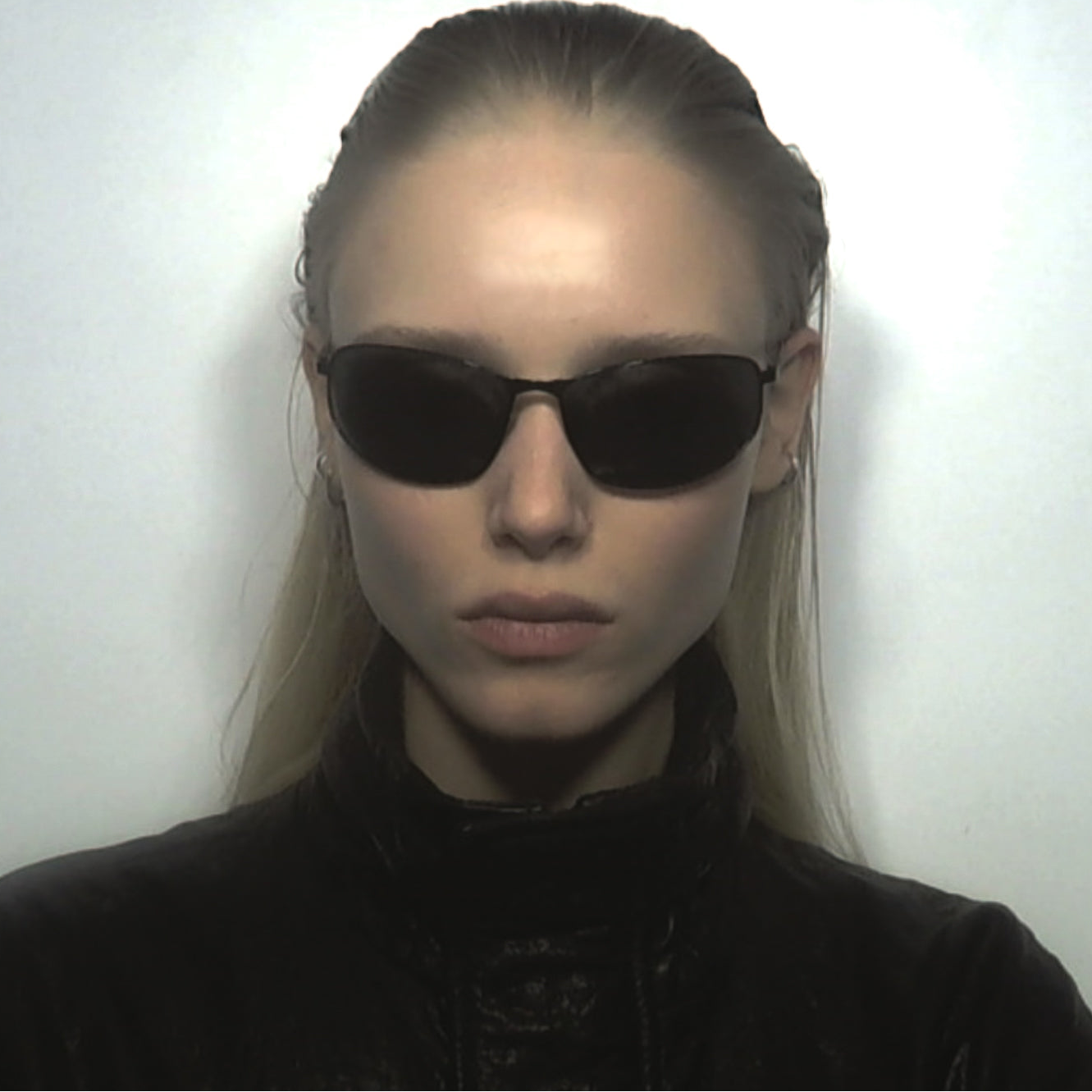 GUMI TWO - SMOKED BLACK