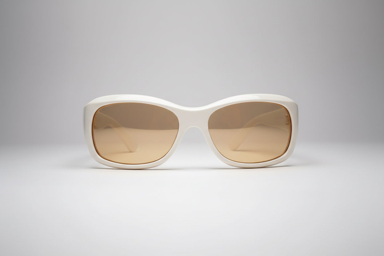 GUMI ONE - White / Amber